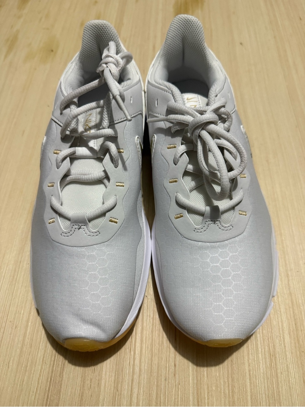 Nike Women's White Sneakers with Metallic Yellow-Gold Swoosh. NWOT - Picture 3 of 7